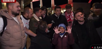 HIT! Mateusz Borek W KANALE SPORTOWYM NA ŻYWO, a kibice... xD [VIDEO]